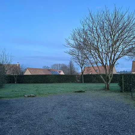 Maison Spacieuse Avec Piscine Chauffee Villa